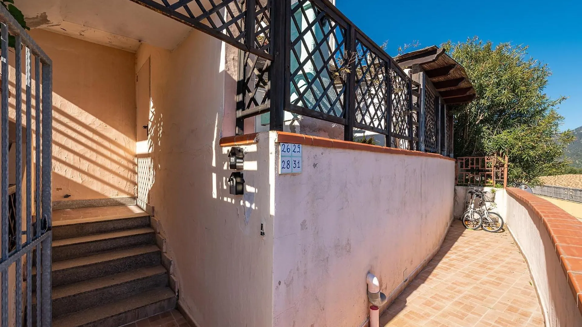 Relaxing Sunlit Getaway Apartman Villasimius